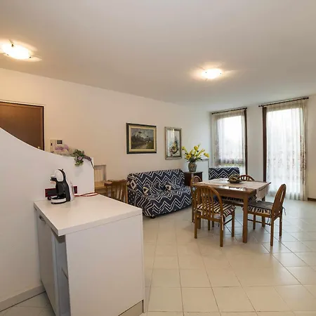 Don - Piscina, Giardino, 200m Dal Bardolino