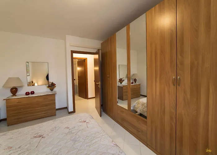 Don - Piscina, Giardino, 200m Dal Daire Bardolino