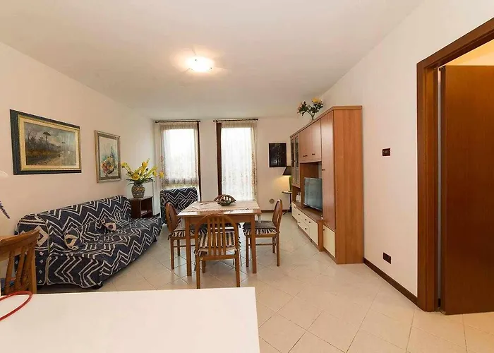 Don - Piscina, Giardino, 200m Dal Bardolino